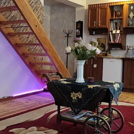 Home, A Simple House *