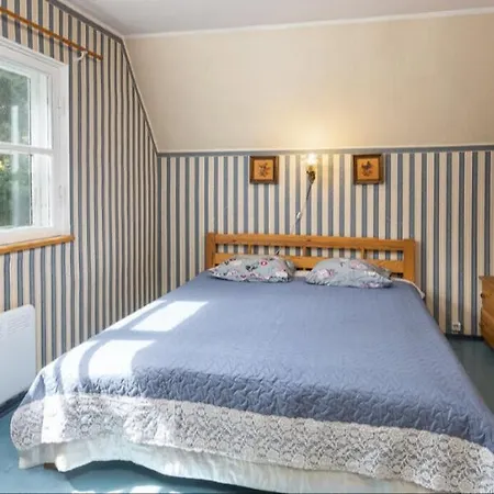 Daire Home, A Simple House Türi