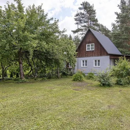 Daire Home, A Simple House